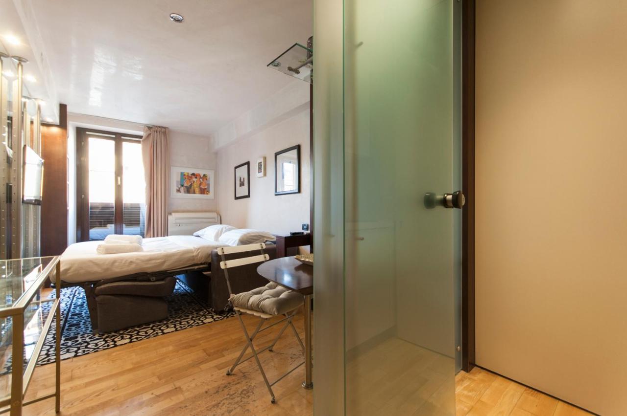 Youhosty - Duomo Studio Apartment Milán Exterior foto